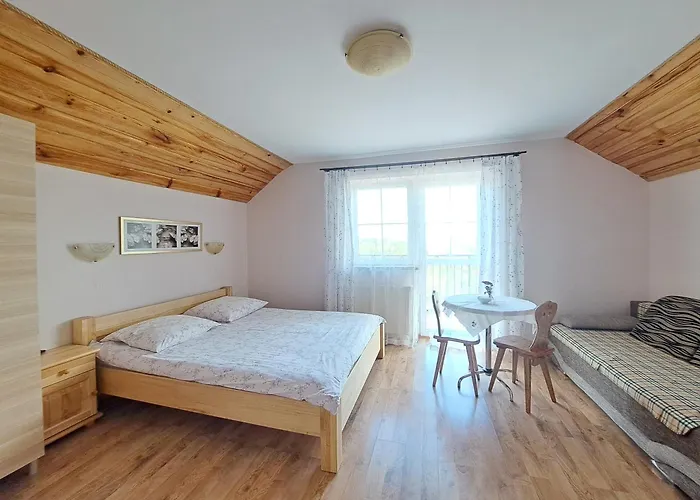 Willa Diana- Z Panorama Jeziora I Gor W Polanczyku