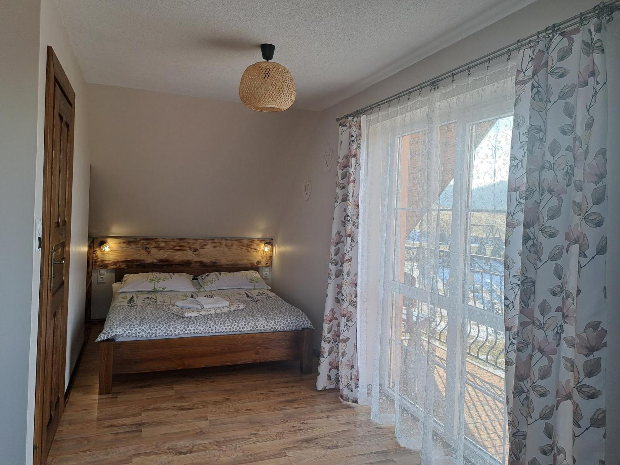 Diana- Z Panoramą Jeziora I Gór W Polańczyku Polańczyk